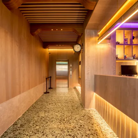 Fun inn | Near Ruifang Station and Jiufen Отели рядом с достопримечательностью «Железнодорожная станция Sijiaoting»