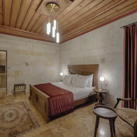 Solem Cave Suites