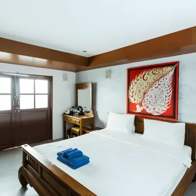Snap INN Thaphae - Chiang Mai Hotels near Waroros Market