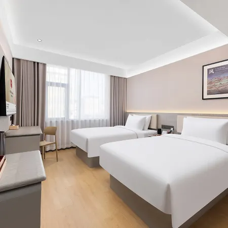 Shangkeyou Hotel (Luoning Bus Station)