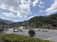 Shitai Yuansheng Suji Homestay - parking