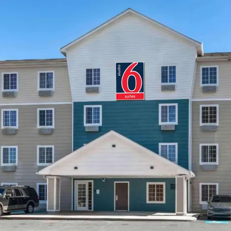 Studio 6 Extended Stay Shreveport Airport LA