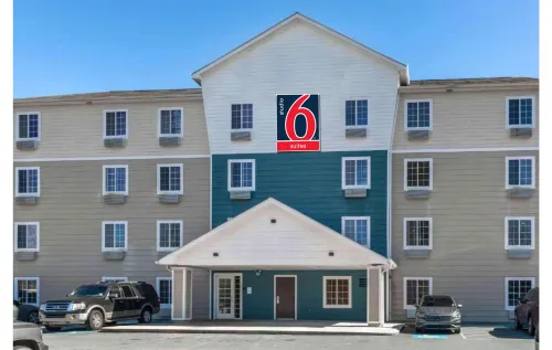 Studio 6 Extended Stay Shreveport Airport LA