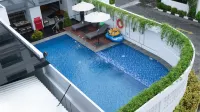 Metro Park View Hotel Kota Lama Semarang - Gym