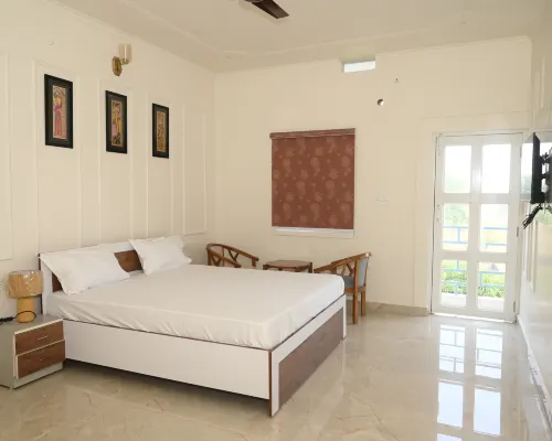 Shangrila Stay Bodhgaya Hotels in Bodh Gaya
