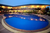 Bacchus Home Resort - Beach