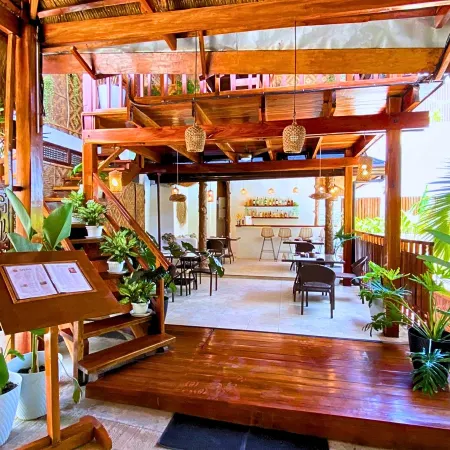 Palms Cove Resort