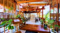 Palms Cove Resort