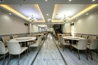 Hillman Hotel (Qijiang East Station Wanda Plaza Branch)