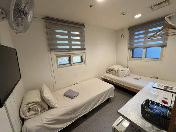 Hostel Korea - Original