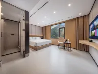Songpan Yunman · Mountain Luxury Hotel Hotels in Songpan