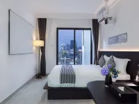 Mecon Hotel Hotels near Wat Kean Kleang