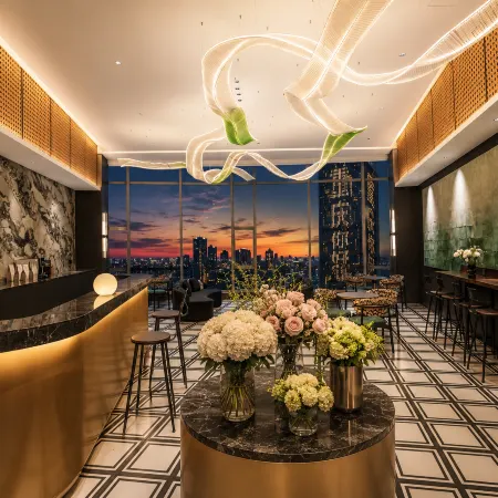 Haoting High-Rise River View Hotel (Jiefangbei Hongyadong Branch)