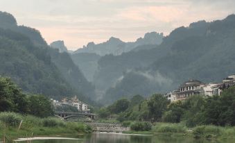 Tingxi·Liski Hotel (Zhangjiajie  National Forest Park Entrance)