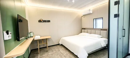 Jinghe County · Huanxi | Mistora · Calm · Design Courtyard Homestay (Jinghe)