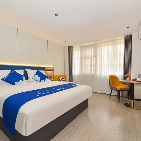 Mingyang Hotel (Chongzuo Daxin County Detian Plaza)