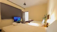 Be Happy Hotel Gt - Homestays