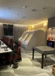 Yijia E-Sports Hotel - 2-Star