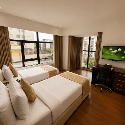 Unique Regency Hotel Dhaka Hotel dekat Gulshan Lake Park