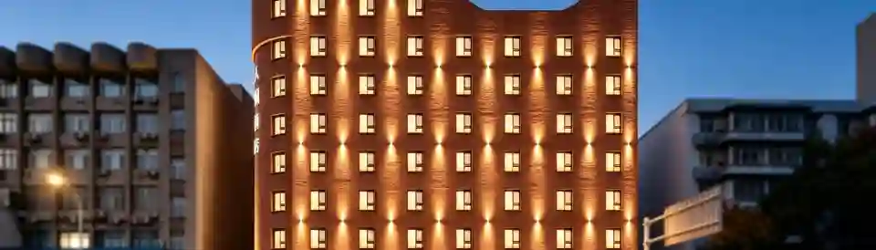 Rufeng Hotel (Wuhan Huanghelou Shouyi Road Subway Station Branch)