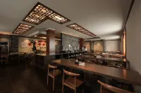 Mid-levels Hot Spring Home - bar