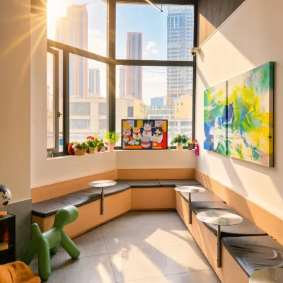 Weiliu Youth Hostel (Shanghai People's Square Jing'an Joy City Branch) Hotel berhampiran SKY RING Roof Ferris Wheel