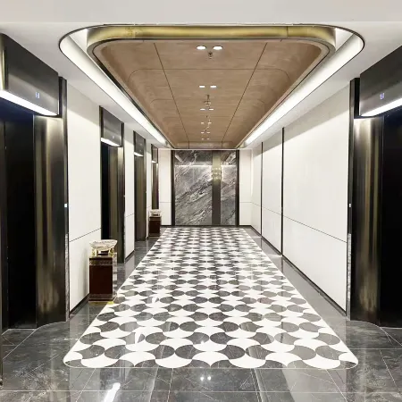 Hailiang Plaza Hotel (Zhongshan Road Metro Station)