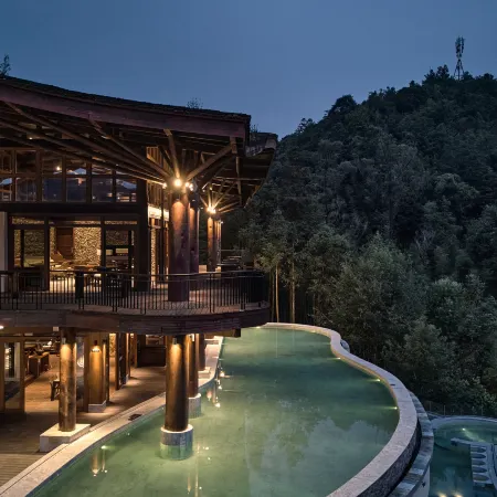 Crosswaters Ecolodge & Spa
