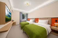 Jinghe Qieman · New Chinese Aesthetic Guesthouse - Pet friendly