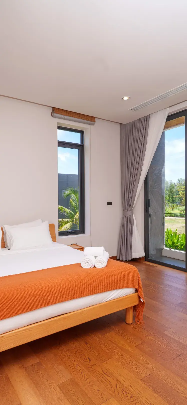 Longone Seaview Pool Villa-B6