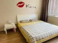 Bijia Mountain Mengmeng Homestay (Bohai Street) - balcony