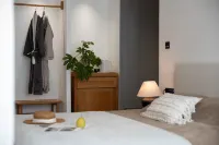Qianshan·He Art Vintage Space Designer Boutique Residence (Dashuiche, Lijiang Ancient City) - ที่มีบาร์