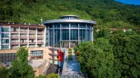 China Railway Huashuiwan Hot Spring Hotel - Mountain view