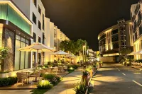 Mooring Manbo · Designer Hotel (Yichang Wuyi Square East Station) - ที่มีฟิตเนส