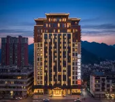 Baiyue·Skyline Hotel - Pet Friendly