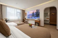 Floral·Qinghe Homestay (Kaifeng Wansui Mountain Wuxia City · Qingming Riverside Landscape Garden) - อ่างจากุชชี่