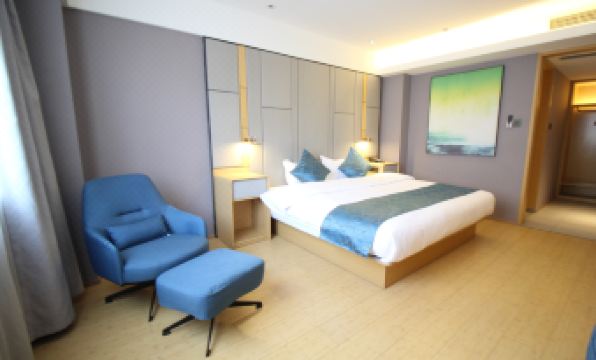 Shanghai Huaihai Hotel