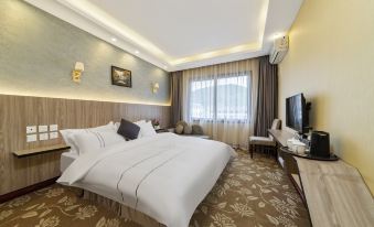 Wanfu Jinhua Hotel(Huanglong Jiuzhai High speed Railway Station)