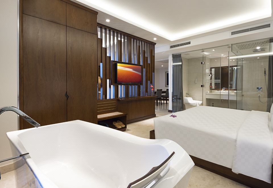 EdenStar Saigon Hotel & Spa Over view