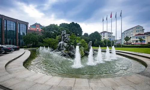 Zhongcai Hotel