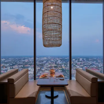 Ad Lib Hotel Khon Kaen Отели рядом с достопримечательностью «Туек Ком»