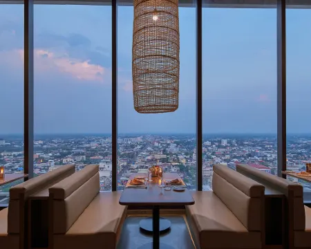 Ad Lib Hotel Khon Kaen Hotel di Khon Kaen