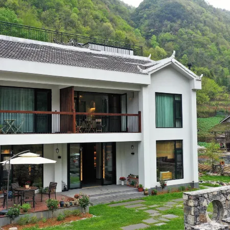 Wufeng Yaopai Xunzongge