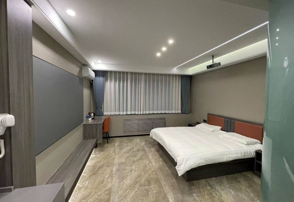 Home Inn Paibai Yun Hotel (Harbin West Station Medical University Second Hospital)