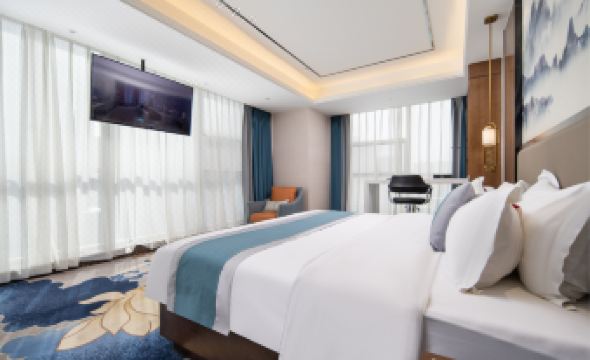 Xixuan Hotel (Korla Peacock River Sailing Plaza)