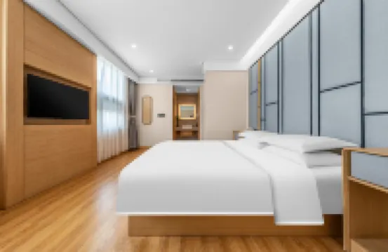 โรงแรมบิซิเนสทราเวล ฉวนจี สวนฉีหลิน ฉู่จิ่ง สาขา