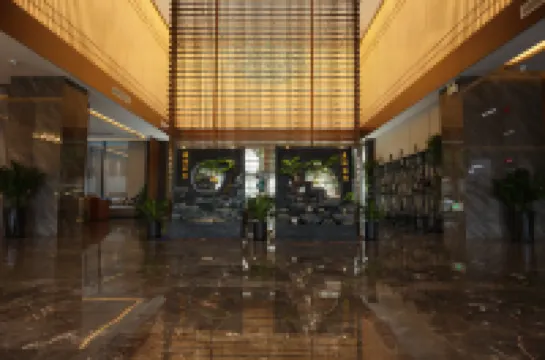 益瀾インターナショナルホテル 梁豊生態園周辺のホテル