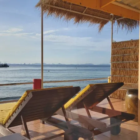 Lareena Resort Koh Larn Pattaya