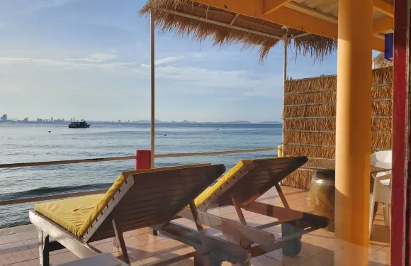 格蘭島拉瑞納度假酒店