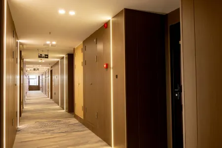 Aoyama Hotel